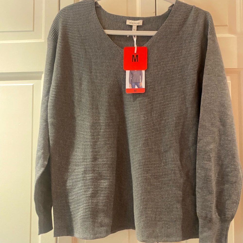 Grey sweater